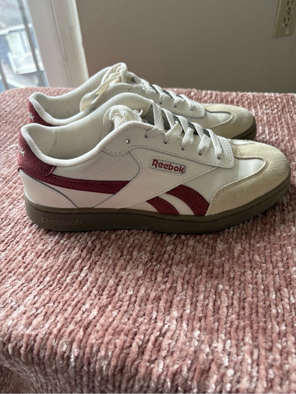 Reebok Forte Lounger Women's Sneakers in the Vintage Chalk and Burgundy colorway